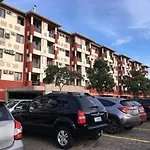 Flat A Beira Do Lago